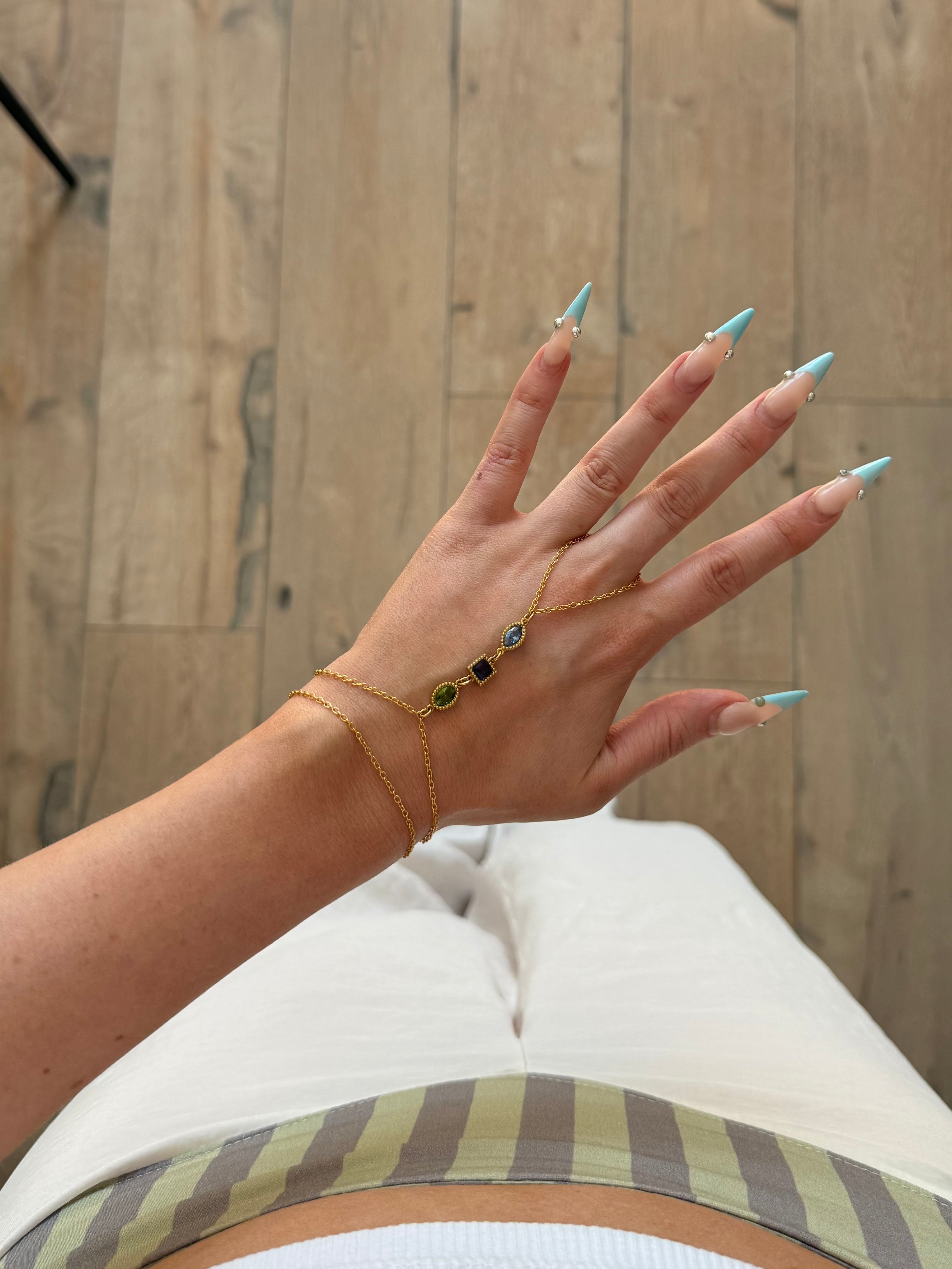 Devi hand chain