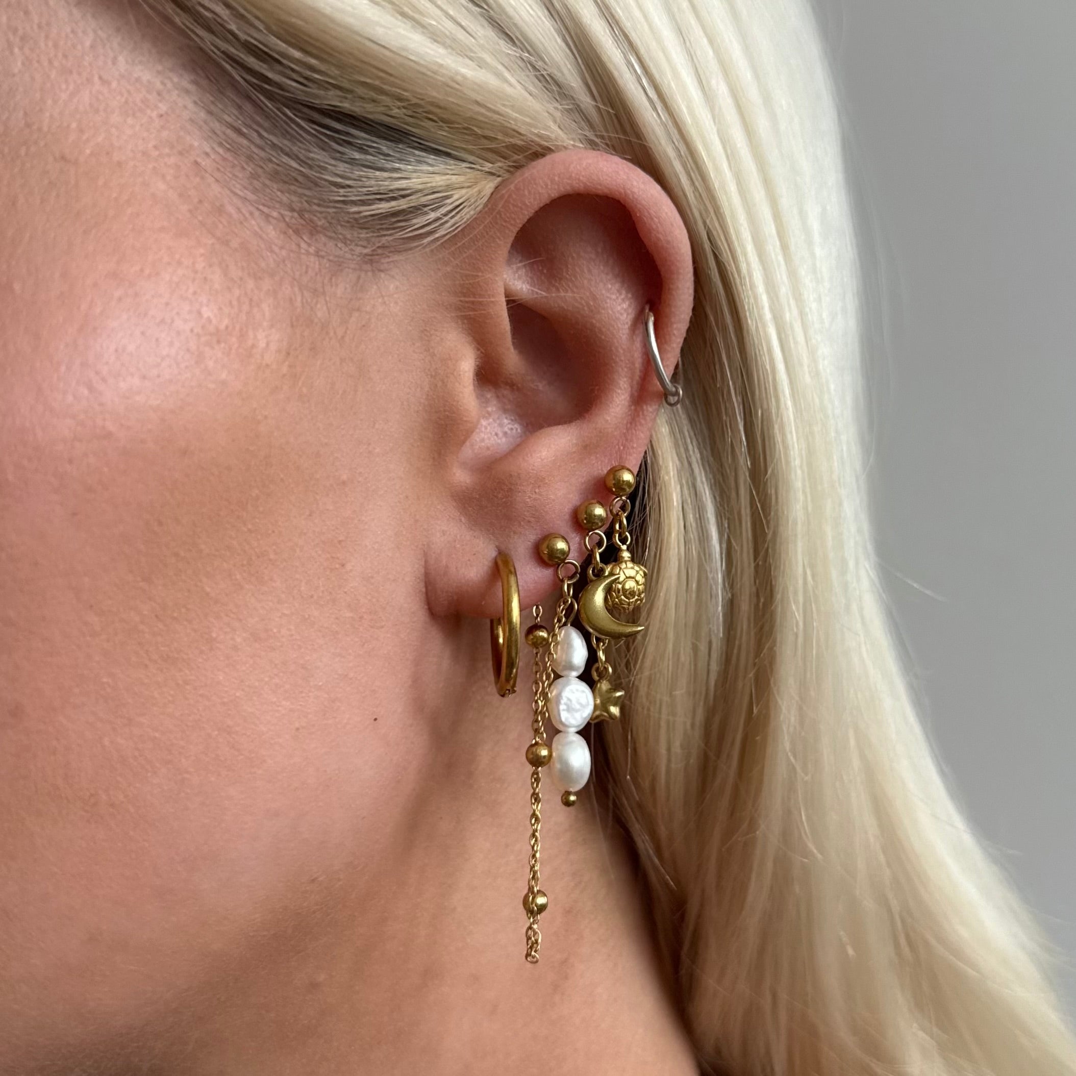 Els earrings