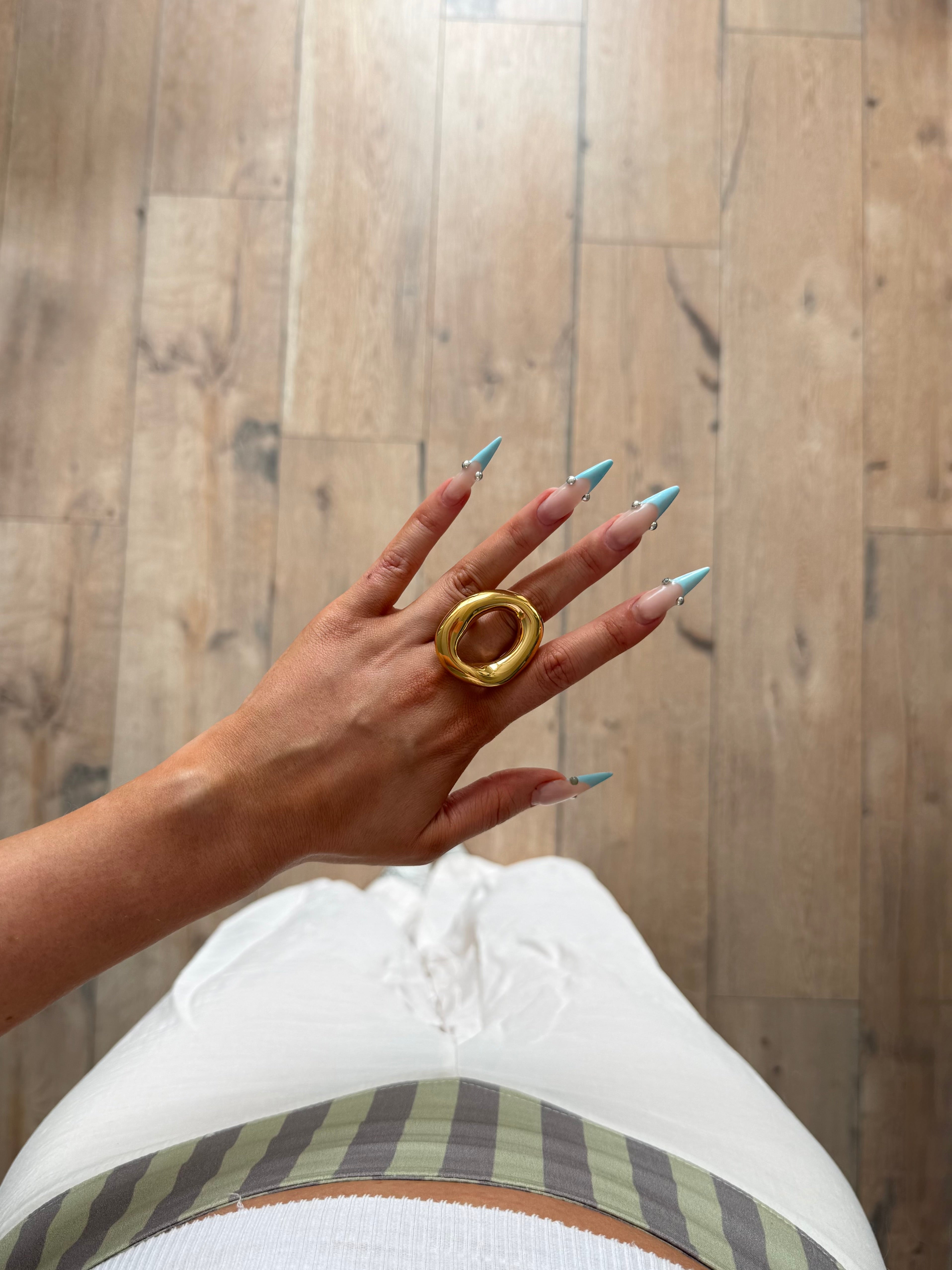 Selene ring