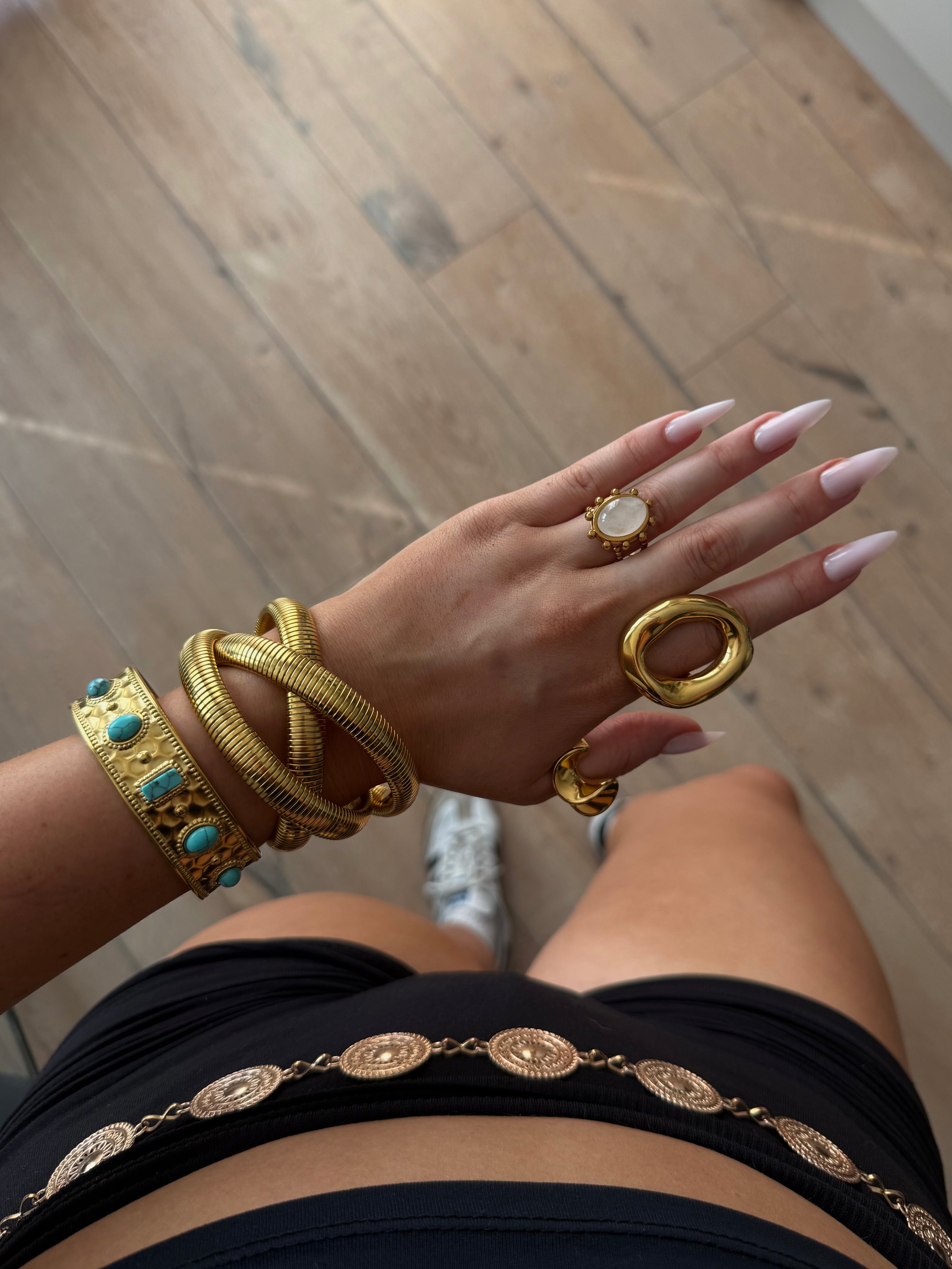 Selene ring