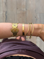 Flo bangle